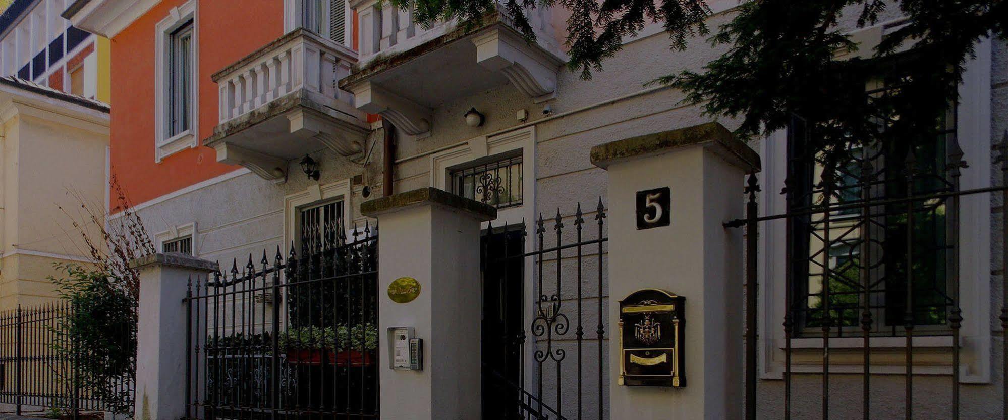 B&B Cesena5 Milano Exteriör bild